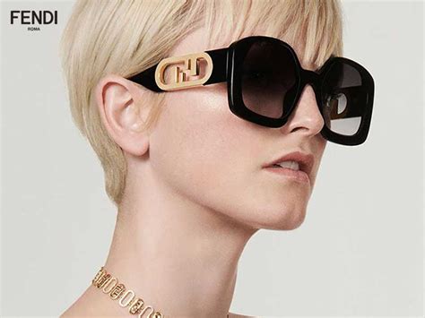 lunette fendi femme 2022|FENDI: Sunglasses & Eyewear for Men and Women .